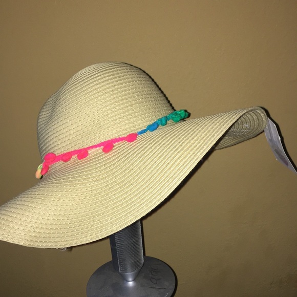 Floppy straw hat - Picture 4 of 5